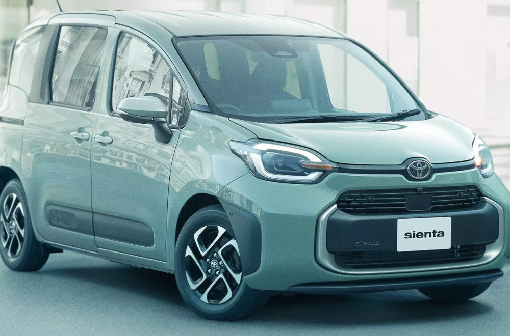 Ova Toyota se za minut pretvara u dnevnu sobu, kancelariju ili spavaću sobu! FOTO/VIDEO