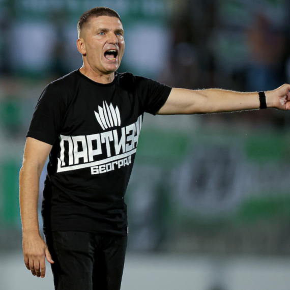 Blagojević: "Fudbal je pokazao suroviju stranu, ali ne predajemo se!"
