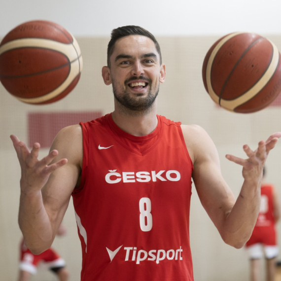 Kako bez svog Novickog protiv NBA "tornjeva"? VIDEO