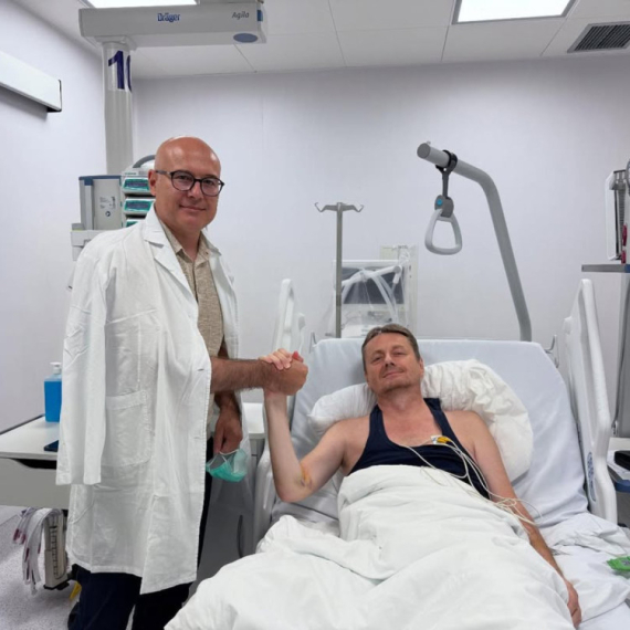 Vučević posetio Glišića: "Uskoro nastavljamo" FOTO