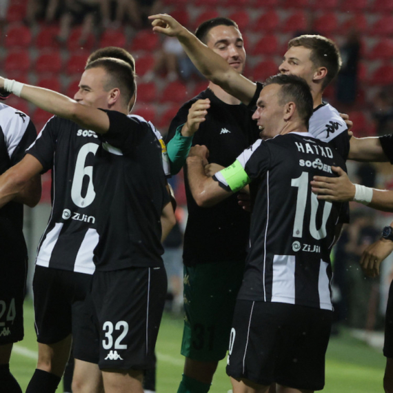 Partizan pobedio 7:2 pred put u Škotsku! VIDEO