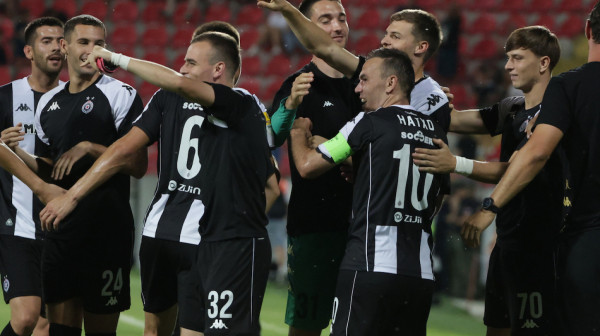 Partizan pobedio 7:2 pred put u Škotsku! VIDEO