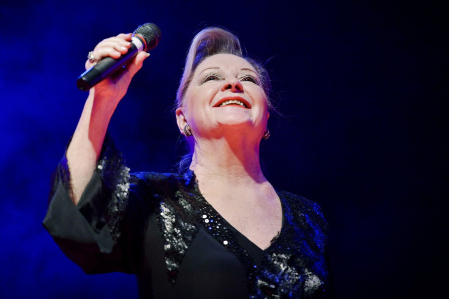 Gabi Novak je bila prava dama domaće zabavne muzike