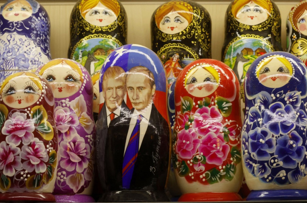 Babuške idu kao alva: Putin i Tramp privukli kupce