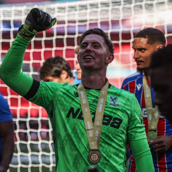 Hiljadu funti lakši za status žive legende kluba
