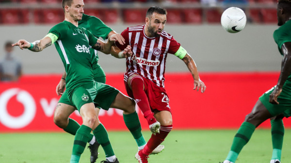 Valbuena ne staje ni sa 40 – povratak u Olimpijakos, ali B
