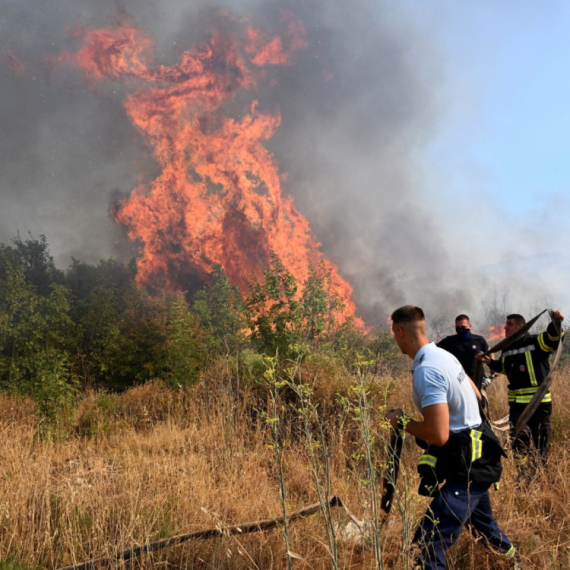 Na Kosovu dokom dana 87 požara; Osam i dalje gore