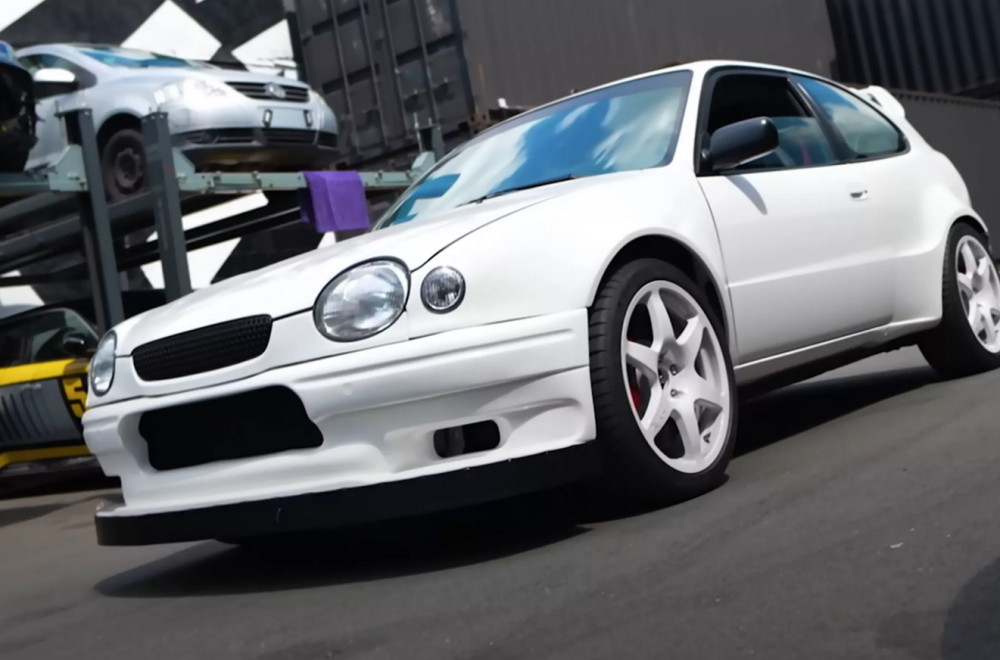 Stara Toyota Corolla sa srcem GR Yarisa! VIDEO