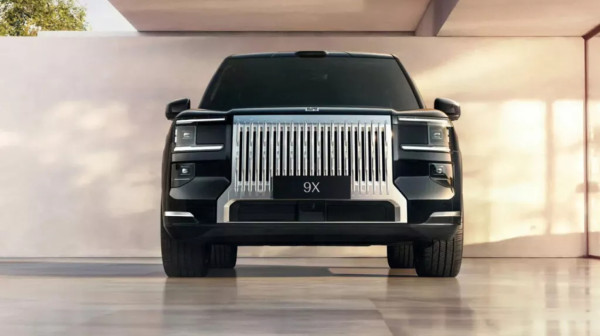 Tehnologija pošla po zlu: Luksuzni SUV sam zaključao važne funkcije čim je izašao iz Kine