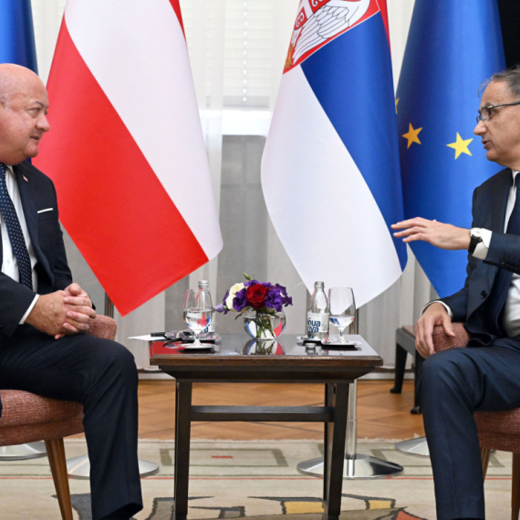 Macut dočekao austrijskog kancelara FOTO