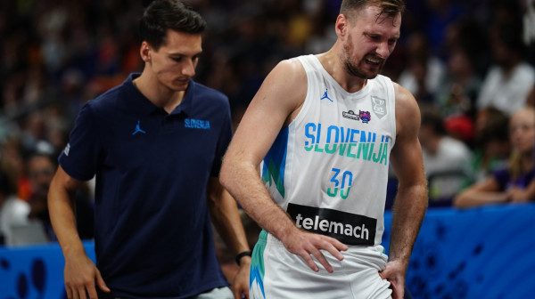 "Dragić je sam napustio ovaj cirkus kojim upravljaju kvazi-selektor i nesposobna uprava!"