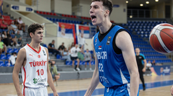 "Orlići" u polufinalu Evrobasketa! VIDEO