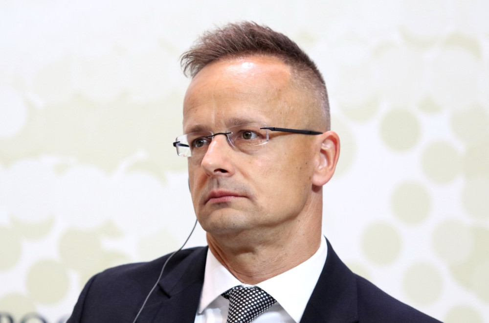 Mađarska povećava isporuke nafte Srbiji; Sijarto: "Podržavamo naše srpske prijatelje"