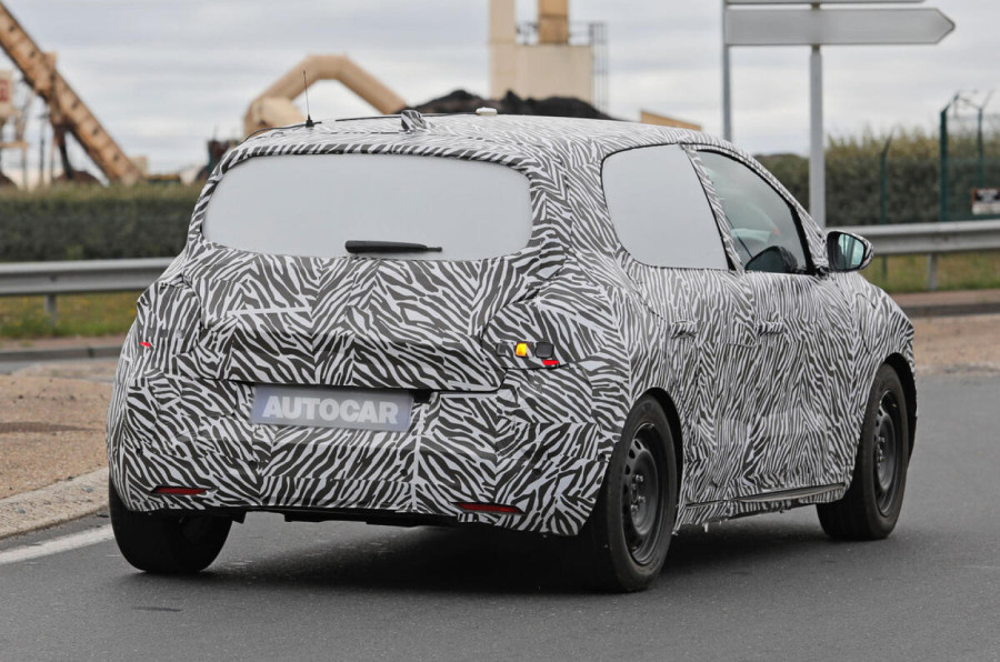 Prve fotografije: Renault Twingo prototip na ulicama! FOTO