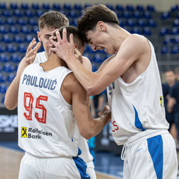 "Orlići" se bore za zlato – Srbija "pregazila" Sloveniju 32 razlike!