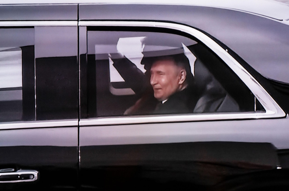 Zašto je Putin ušao u Trampovu "Zver"? FOTO/VIDEO