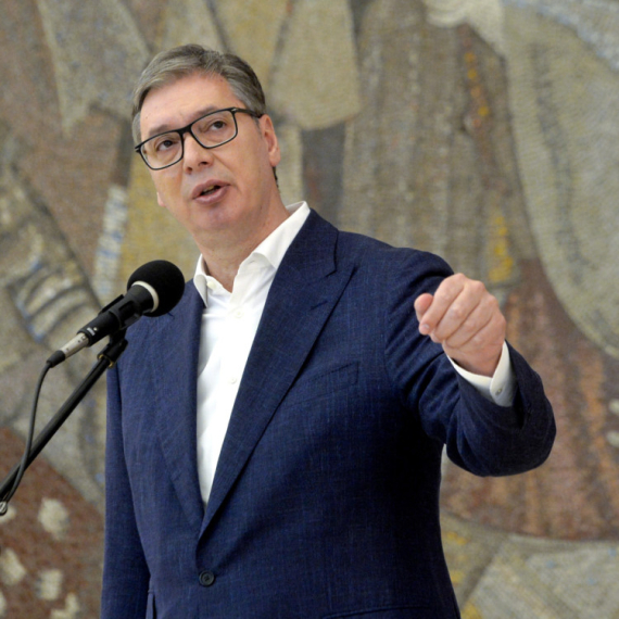 Vučić sutra u 11 časova otkriva nove ekonomske mere