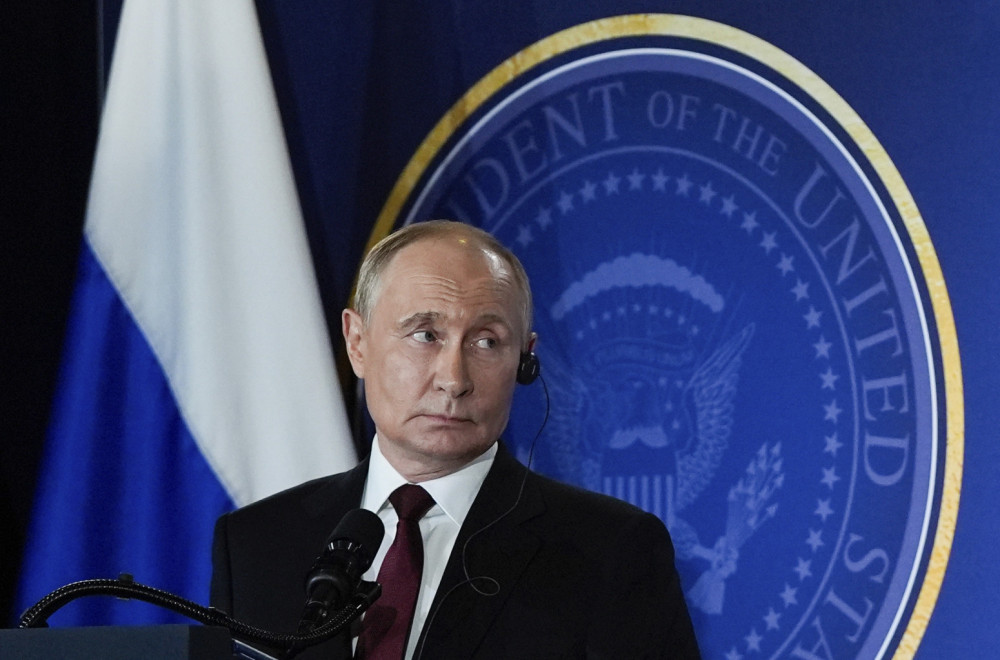Nova knjiga o Putinu donosi šokantne detalje: "Otac mu je bio nasilnik koji je ženi izbio oko"
