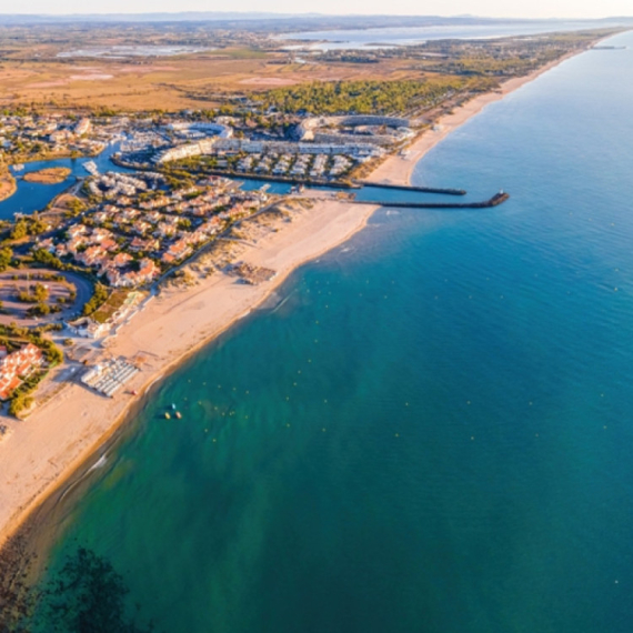 "Dizniled za odrasle": Jedino mesto na svetu gde možete biti goli ceo dan FOTO/VIDEO