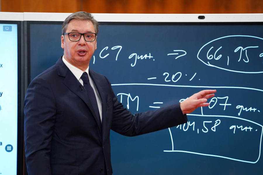 Vučić predstavio nove ekonomske mere: Obuhvaćeno 5 tema; Dobre vesti za sve građane Srbije FOTO/VIDEO