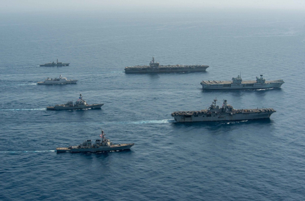It's confirmed: US Warships departed; A nuclear submarine was also sent PHOTO
