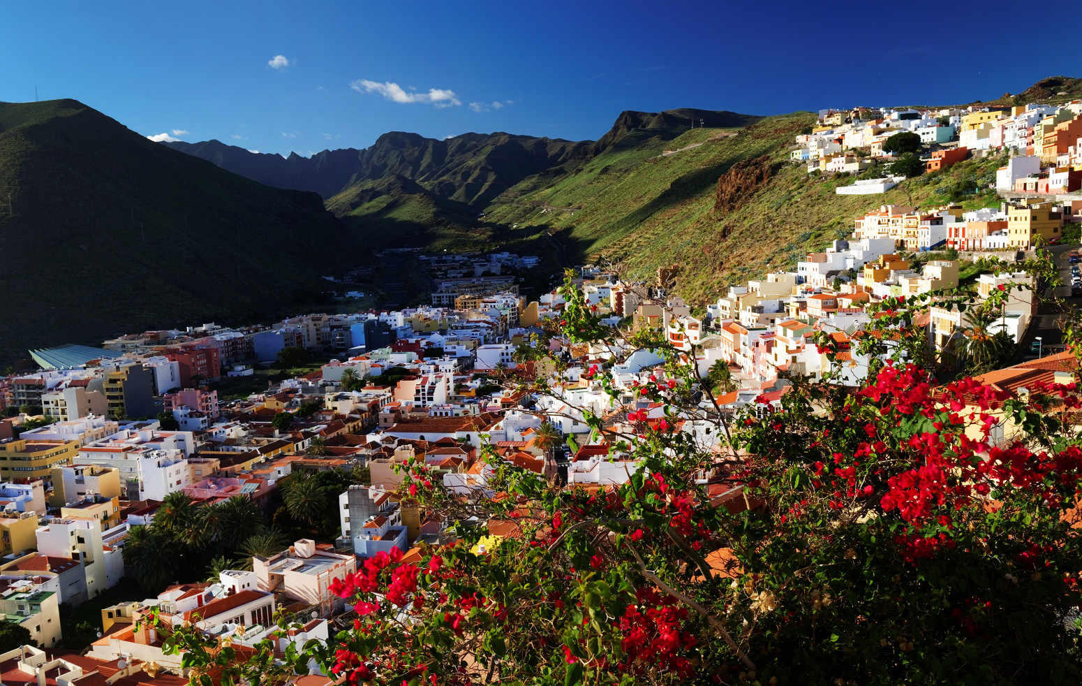 Manje poznato ostrvo u Španiji mirnije od Tenerifa: Idealno i u oktobru FOTO