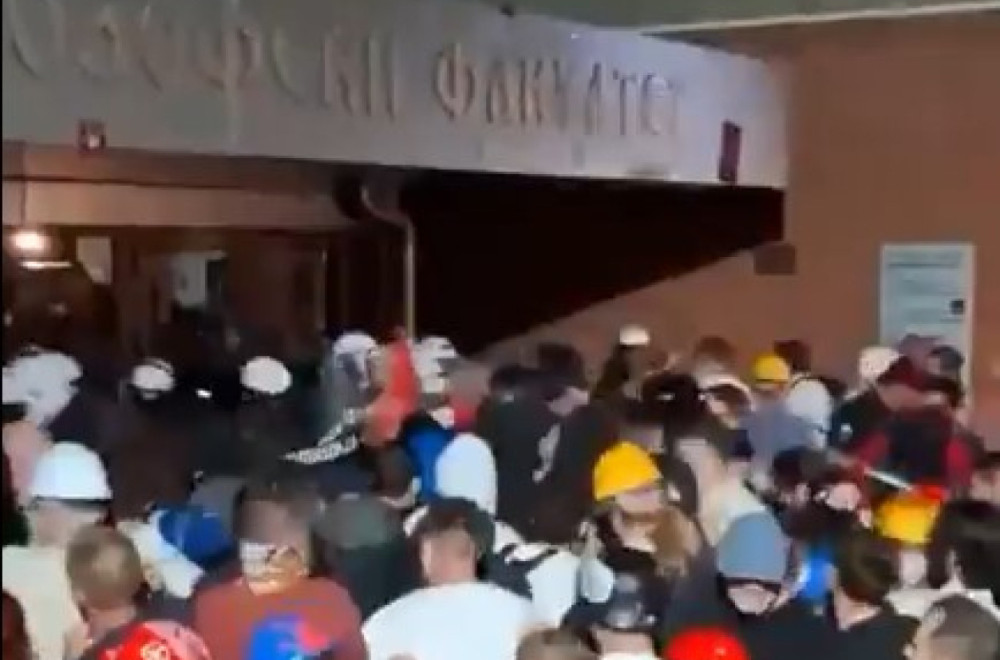 Mićin: Napad na policiju je dokaz nasilne prirode i korena obojene revolucije VIDEO