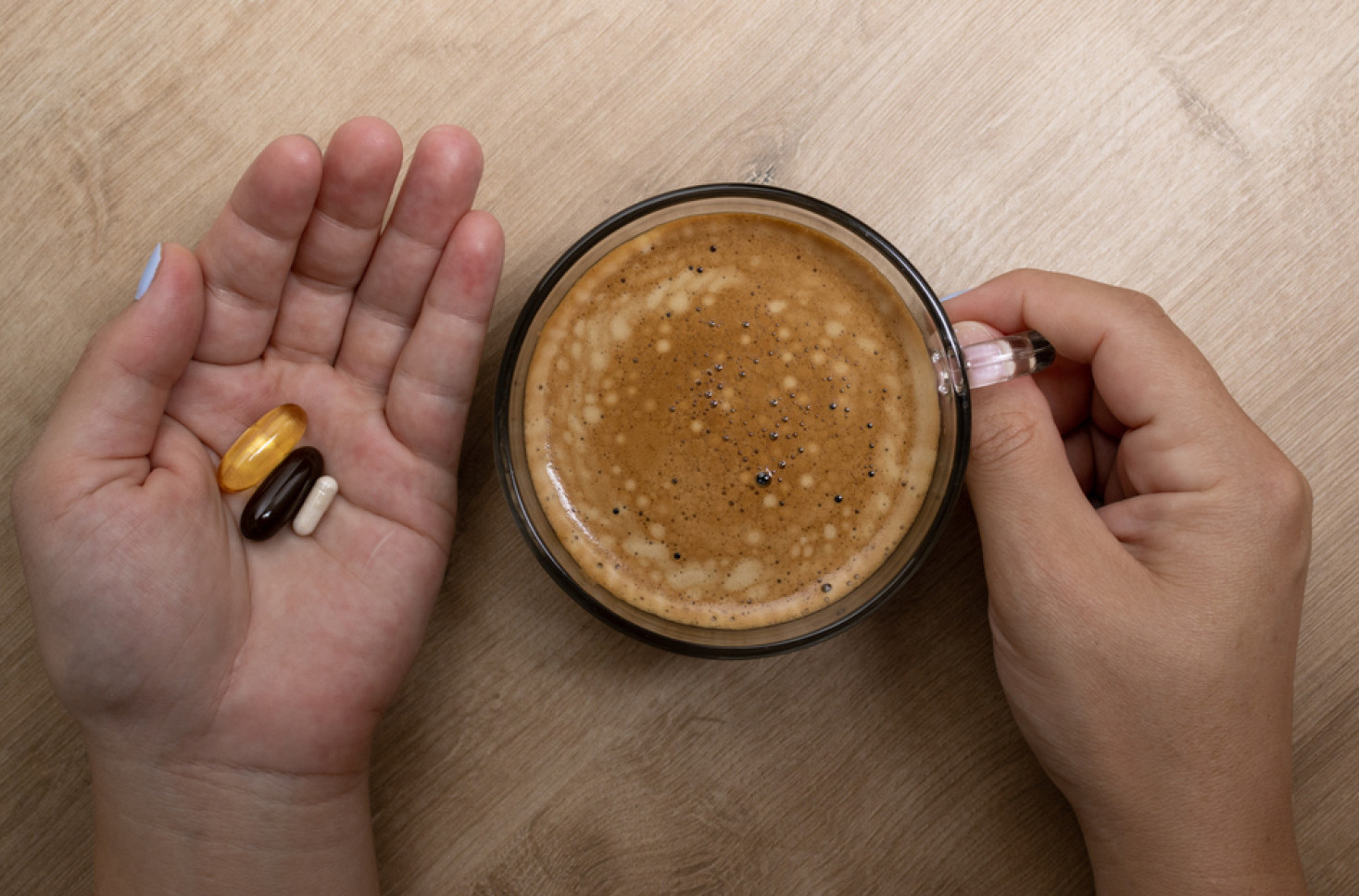 Stručnjaci upozorili: Mešanje kafe i antibiotika je loša ideja FOTO