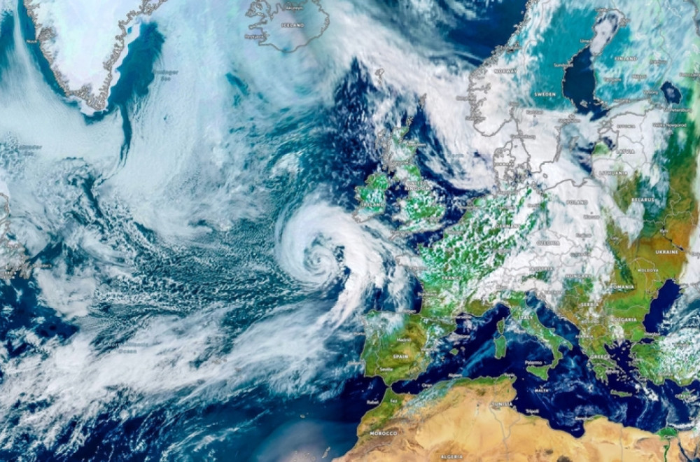 Ciklon razara Evropu: Tornada, superćelijske oluje i veoma krupan grad; Evo šta čeka Srbiju