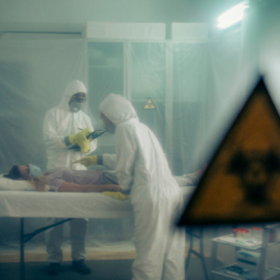Ogromni redovi za antibiotike nakon izbijanja opasne bolesti: Ima mrtvih FOTO/VIDEO
