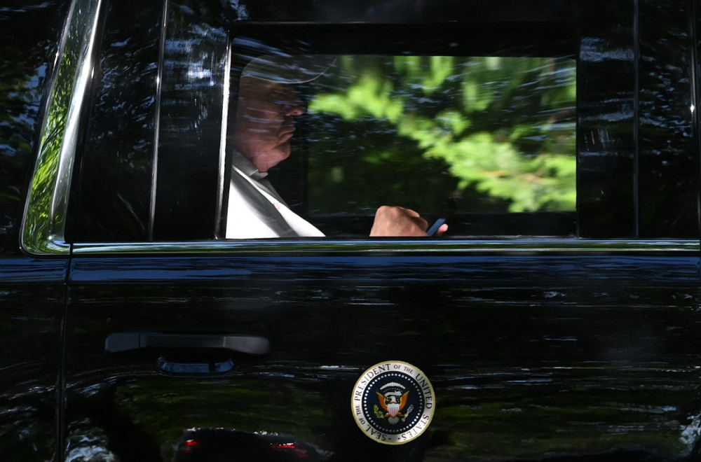 Speculations about Trump's health do not subside; "It doesn't look good" PHOTO