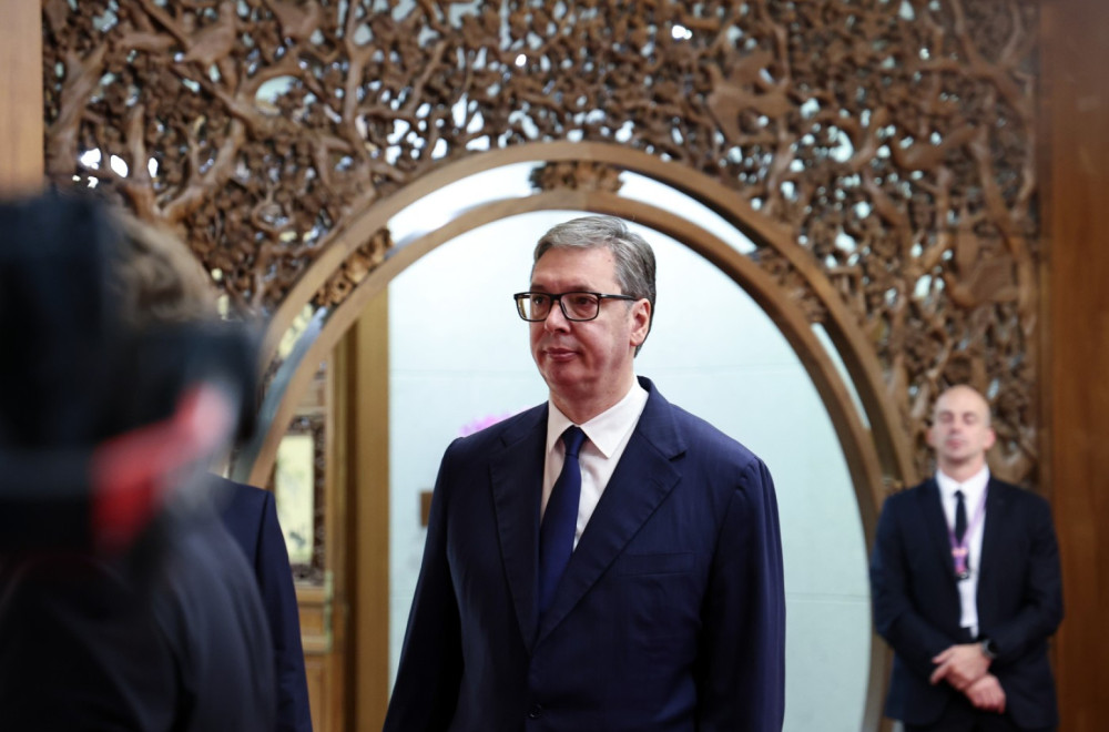 Vučić čestitao Vaskrs: Porodični sto je mesto gde se okupljaju generacije; Srećan najveći hrišćanski praznik