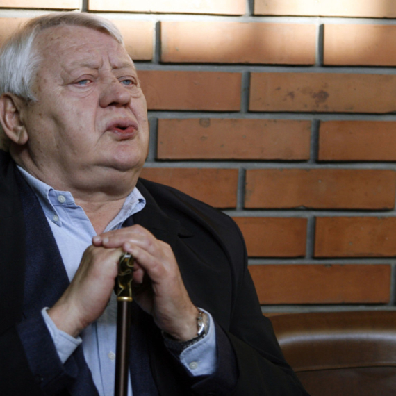 Ko je bio Vladimir Cvetković? Čovek koji je ostavio neizbrisiv trag i u FK i u KK Crvena zvezda