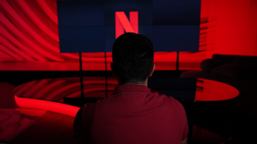 Netflix pod baražnom vatrom: Senatori ga napadaju jer je previše woke