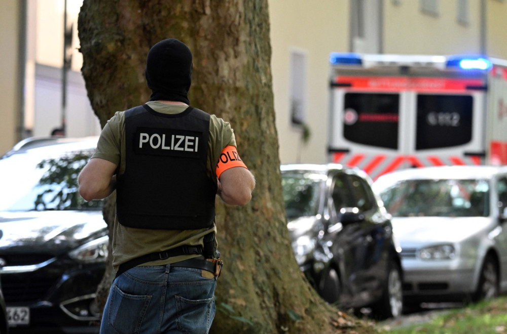Horror in Germany: A student stabbed a teacher; After the chase, the attacker was killed PHOTO
