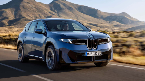 Svetski auto godine je električni BMW, ali Hyundai pravi najbolji sportski model FOTO
