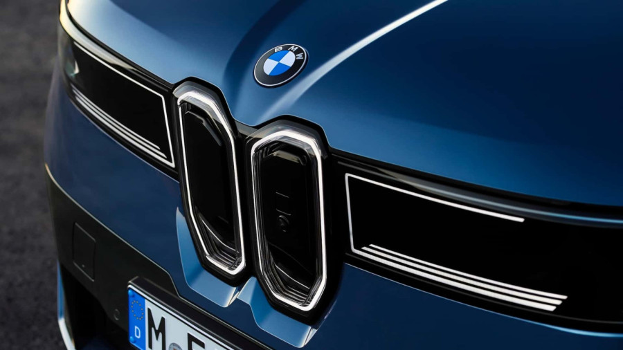 Zašto novi BMW i3 ima široke bubrege, a iX3 uske? Dizajner otkriva ključnu razliku