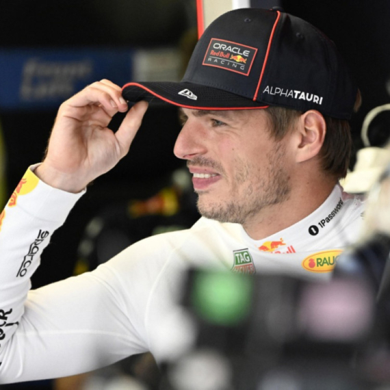 Ferstapen je i dalje šampion Formule 1 – po zaradi