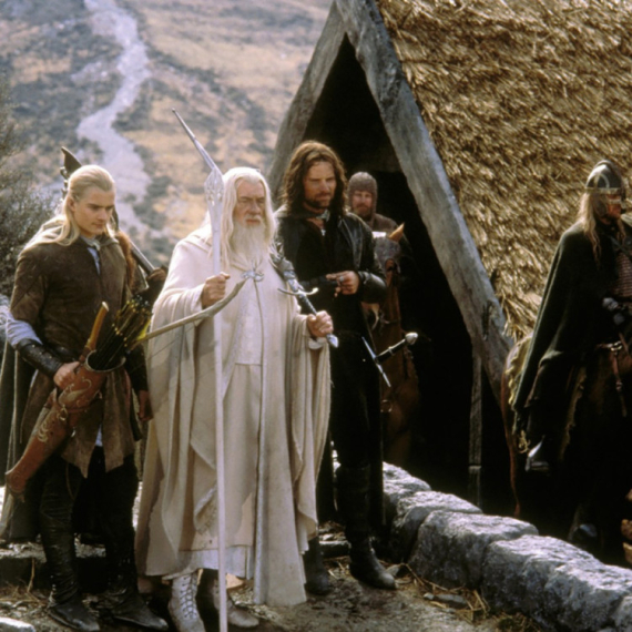 "Ne bih voleo da me zameni veštačka inteligencija, mada...": Orlando Blum otkrio da li se vraća kao Legolas