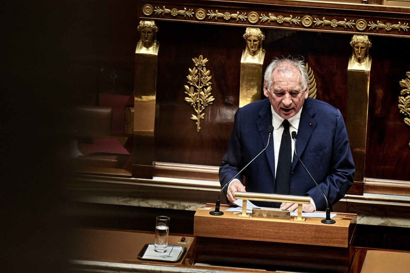 Poljubac smrti – ovo su svi Makronovi premijeri