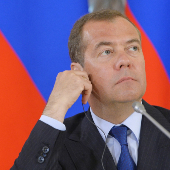 Medvedev: "Ponuda Zelenskog deluje apsurdno i nerealno"