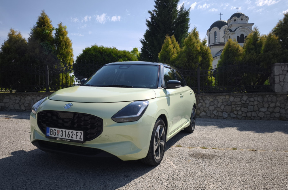 Vozili smo: Suzuki Swift 1.2 Hybrid – troši k'o upaljač, lagan kao pero