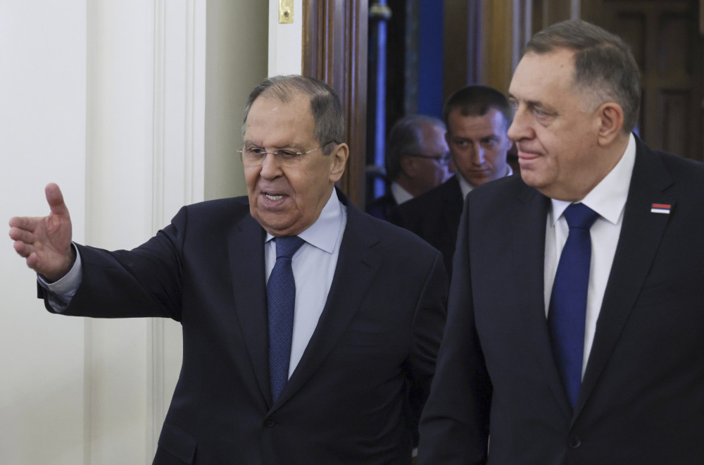 "Lavrov je poslao poruku Kristijanu Šmitu"