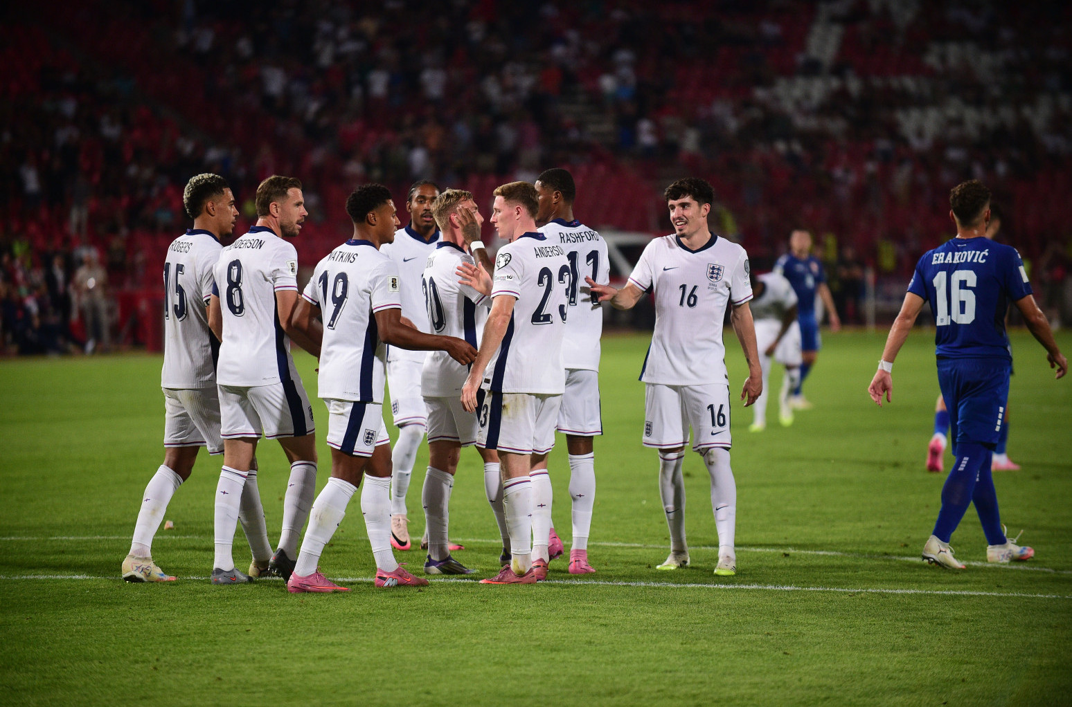 England's "Firecracker" in Belgrade; Piksi considered resigning: "We wouldn't get out alive"
