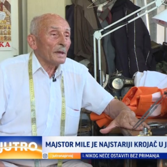 Ovo je jedan od najstarijih krojača u Srbiji VIDEO