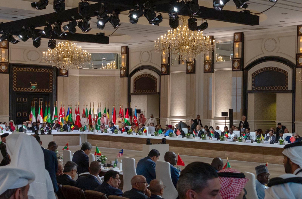 D-Day for the Islamic World; Irani said: We are all in danger