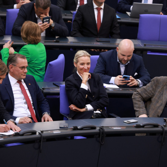 "Ljigavi Štazi doušnici"; Predsednica AFD-a izazvala haos