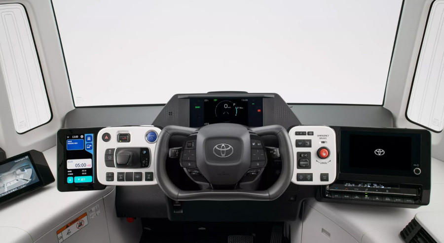 Toyota predstavila svoje najskuplje vozilo – košta više od luksuznog SUV-a Century FOTO