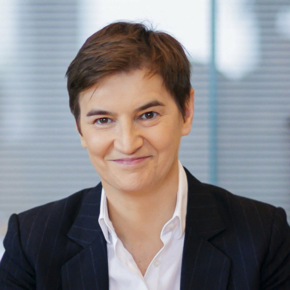 Brnabić čestitala Stevnoviću: "Nadam se našoj uspešnoj i bliskoj saradnji"