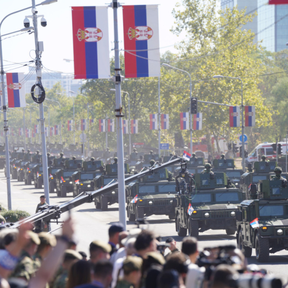 Powerful weaponry displayed; Rafale and MiGs over Belgrade PHOTO/VIDEO